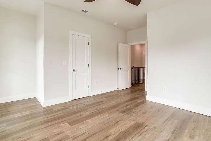 14 South Ave — Photo 23