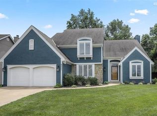 6241 W 122nd St, Overland Park, KS 66209