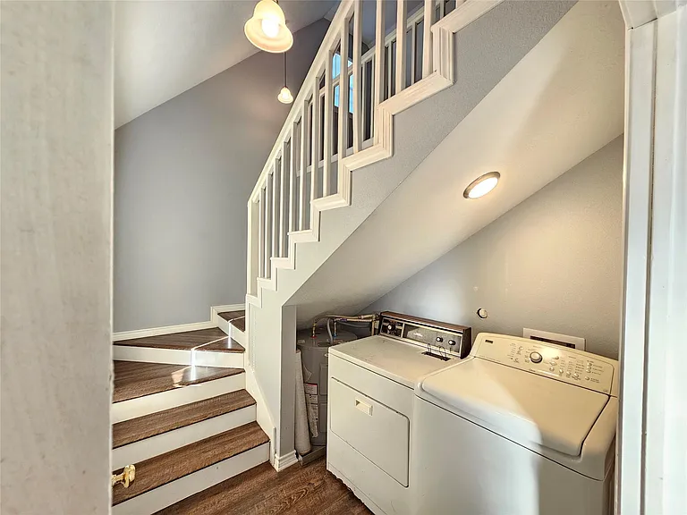 25411 T K C Rd — Photo 9
