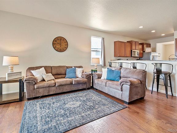 2nd image of 42347 Glen Abbey Dr
