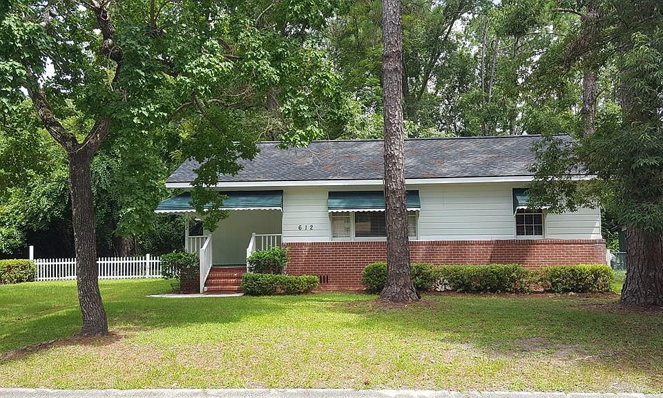 1st image of 612 Oakwood Ave