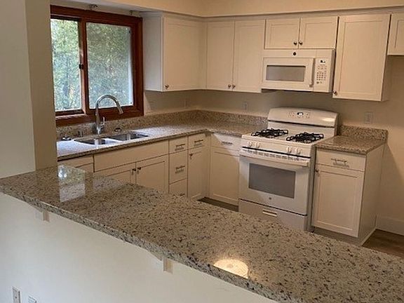 5th image of 2401 Hampshire Ave S #10173890