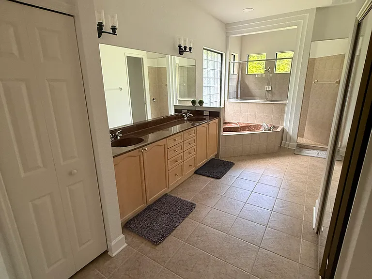 13938 Arbor Glen Ct — Photo 16