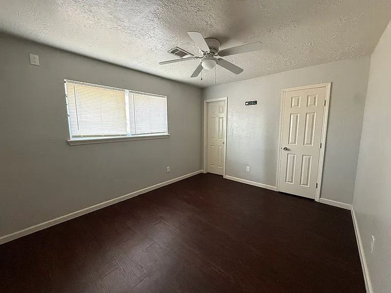 7707 Glover St #1 — Photo 8