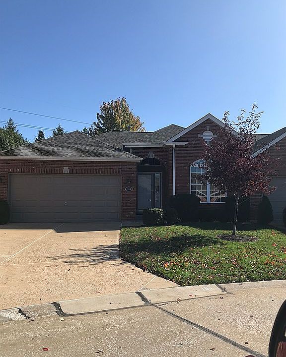 1st image of 163 Tori Pines Dr