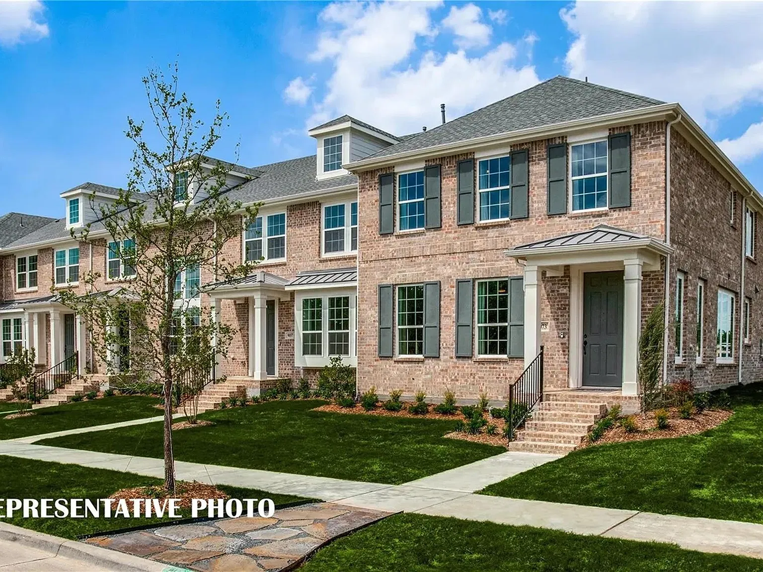 3 bed, 2.5 bath, 2000 sqft, $2,900 — Photo 2