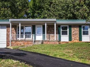 6123 Cougar Dr, Knoxville, TN 37921