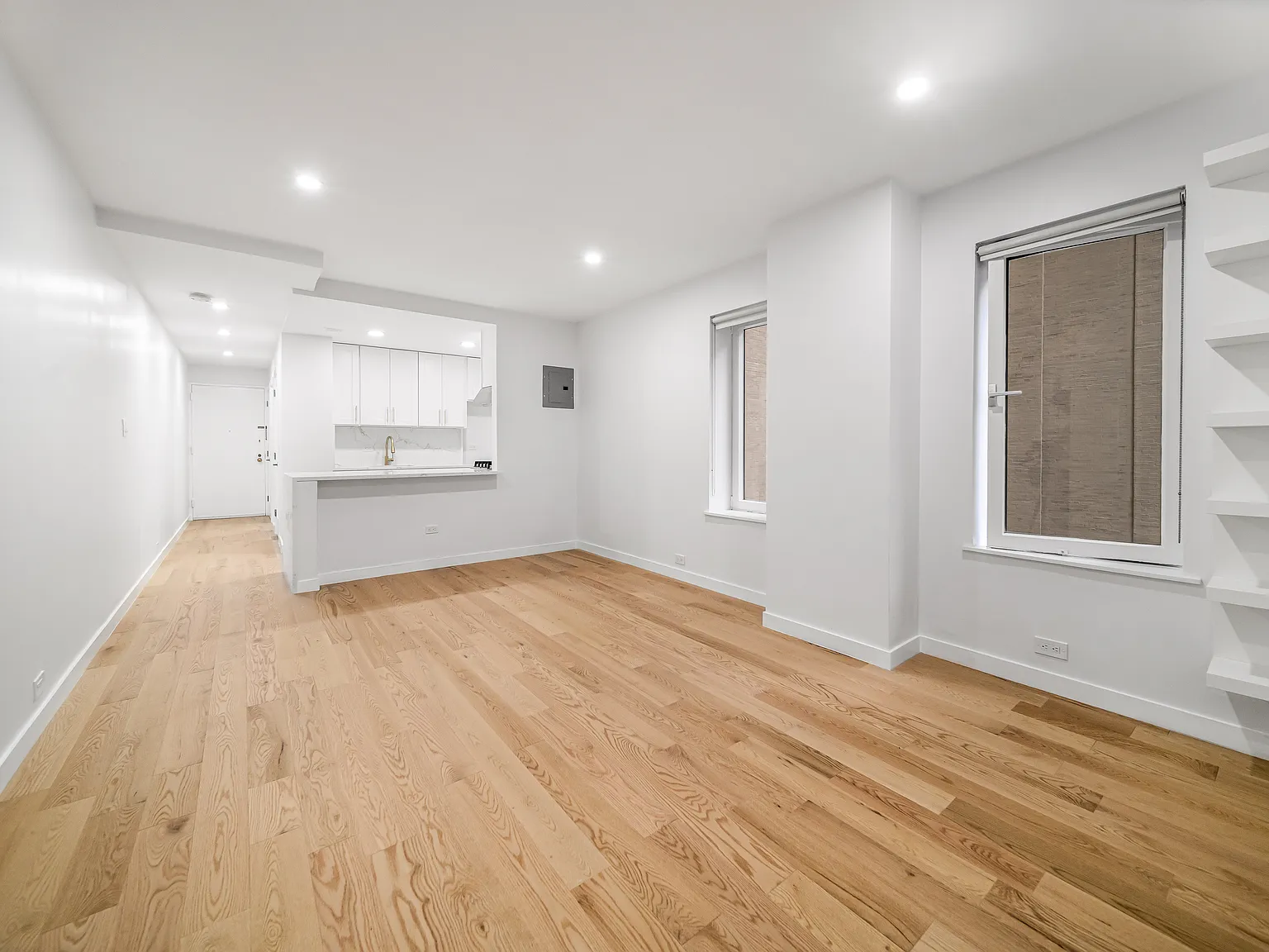 106 Central Park South — Photo 4
