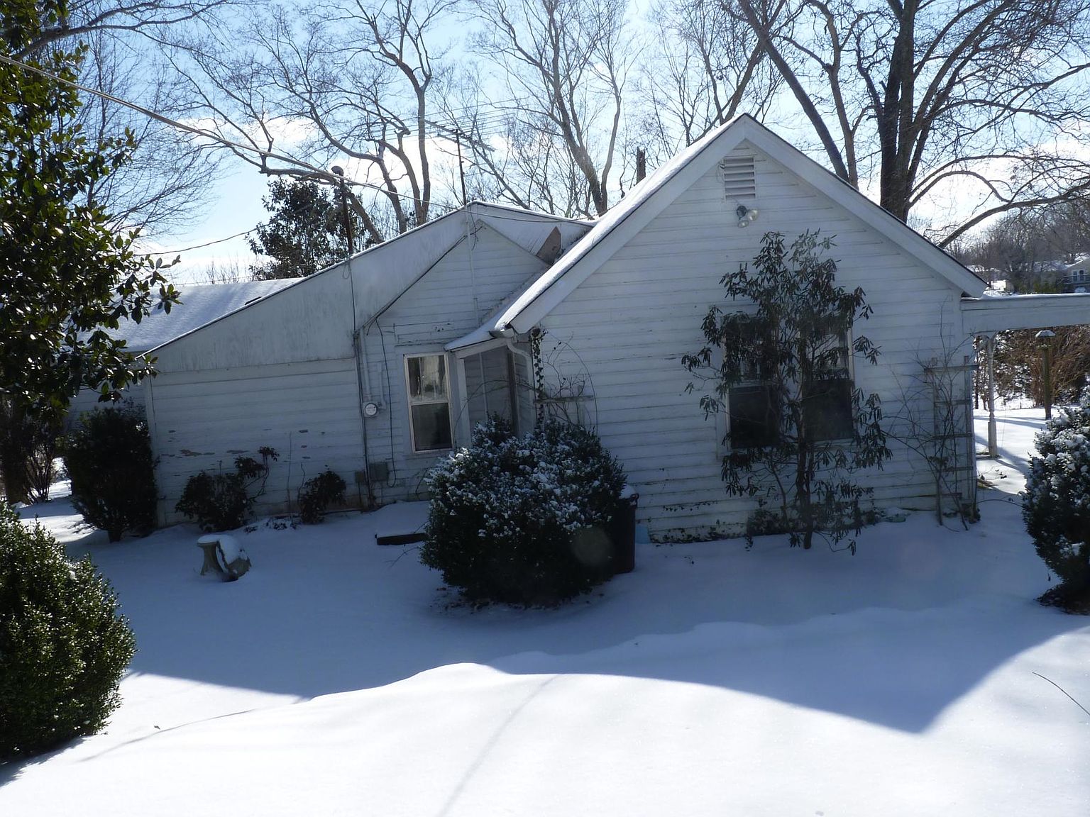 912 Gholson Rd, Clarksville, TN 37043 Zillow