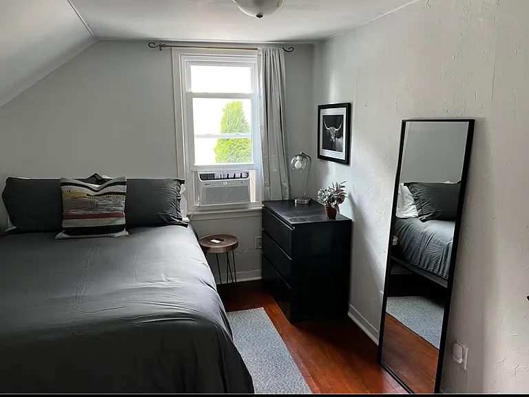 845 6th Ave SE — Photo 8