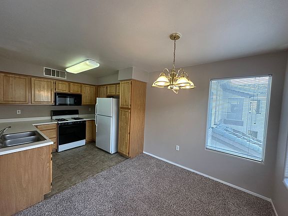 4th image of 5710 E Tropicana Ave Unit 2210