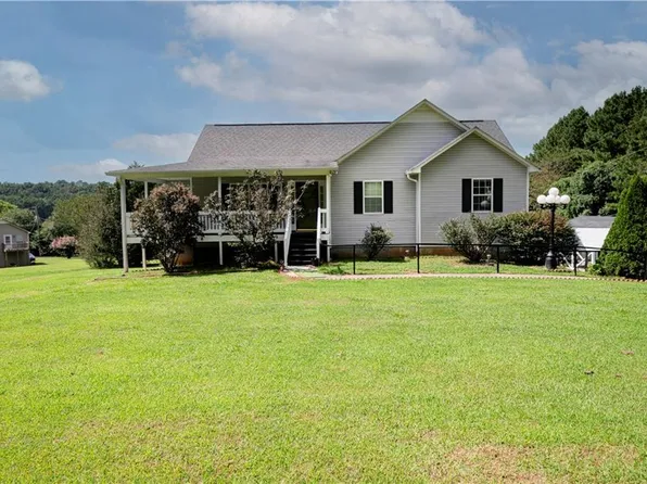 946 Gardner Springs Rd SE, Adairsville, GA 30103