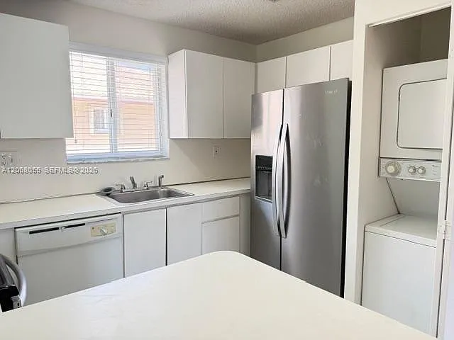 3260 W 70th St #202 — Photo 5
