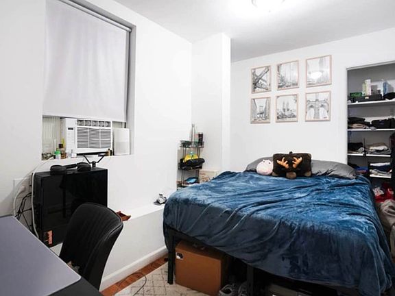 5th image of 308 E 51st St APT 1