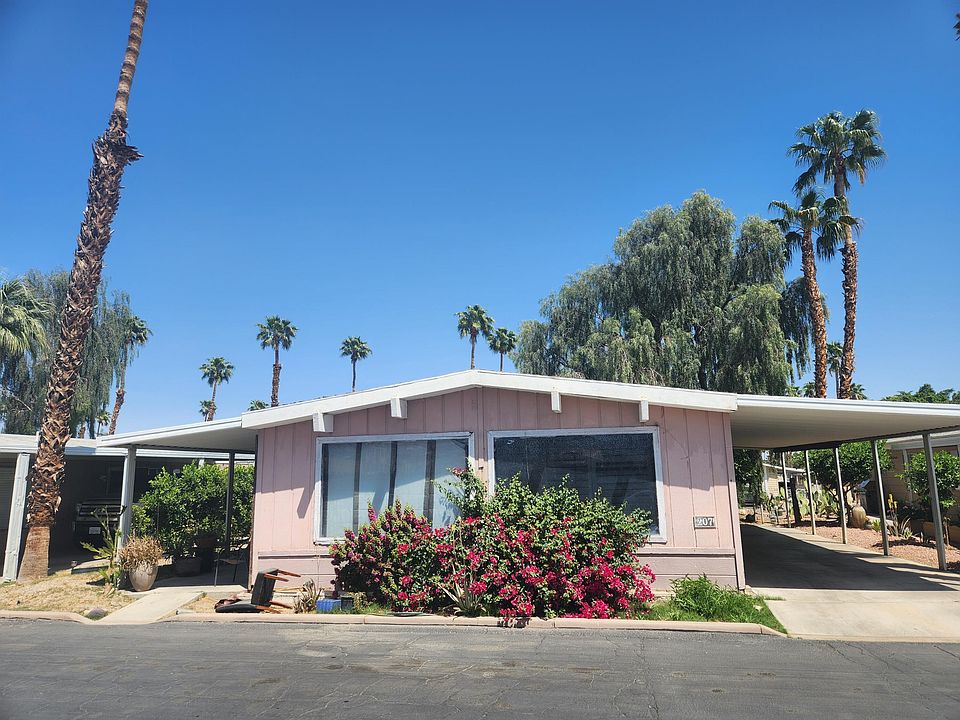 1st image of 80000 Avenue 48 #207