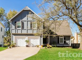13354 W 112th Ter, Overland Park, KS 66210