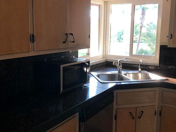 5th image of 350 Harwood Ave