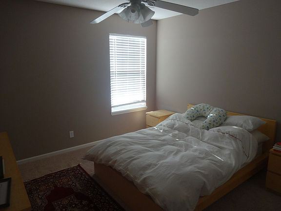 2nd image of 2321 Lincoln Ct