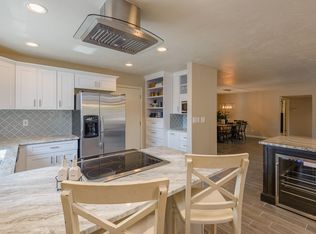 1832 E Beck Ln, Phoenix, AZ 85022