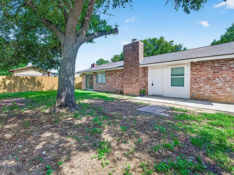 7646 Winkle Wood Ln — Photo 31
