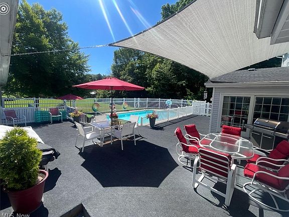2nd image of 6873 Luteran Ln