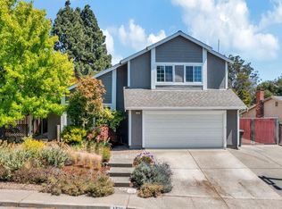 1720 Shirley Dr, Benicia, CA 94510