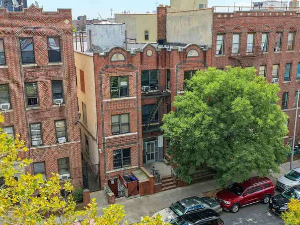 1078 Willmohr St, Brooklyn, NY 11212