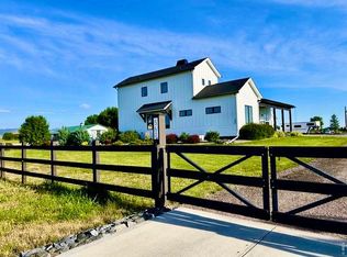 560 Talons Reach Run, Berthoud, CO 80513