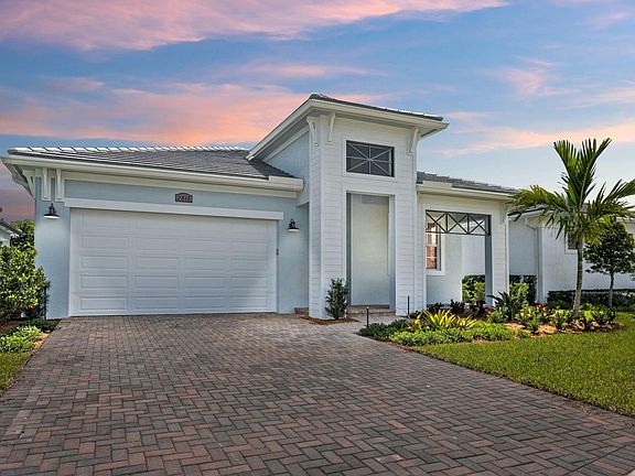 3rd image of 2816 SE Ashfield Drive