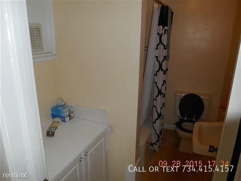 518 Lawrence St — Photo 25