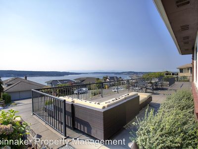 3609 Olympic Blvd W, University Place, WA, 98466