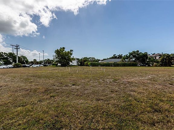 3rd image of 1309 Auburndale Ave Lot 6