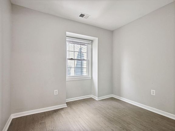 2nd image of 708 Birch Ct