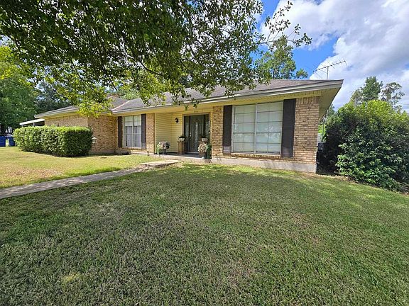 2nd image of 8340 Ginger Ln