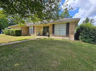8340 Ginger Ln, Lumberton, TX 77657