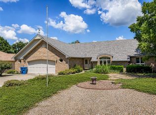8 Timbercrest Ln, Bella Vista, AR 72715