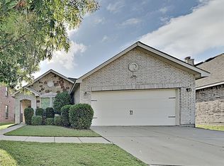 8904 Navigation Dr, Fort Worth, TX 76179