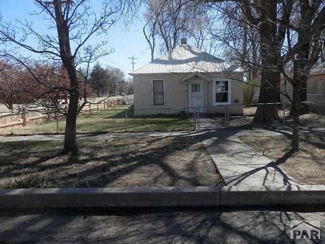1st image of 510 S 10th St