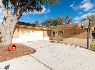 7410 Glasgow Rd, Brooksville, FL 34613