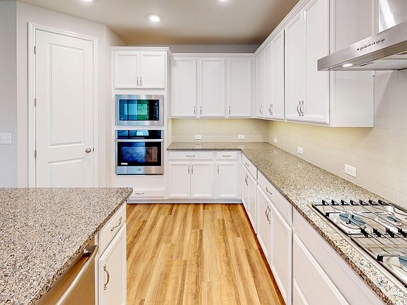 4th image of 93 Windley Dr