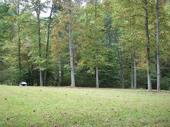 5th image of 7122 Stone Mountain Church Rd