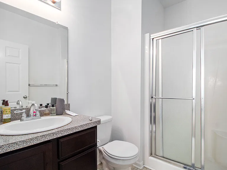 1043 E Summerfield Glen Cir — Photo 11
