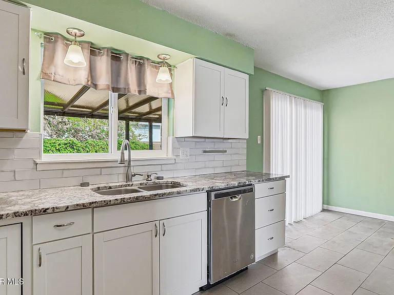 3020 Wedgewood Dr — Photo 14