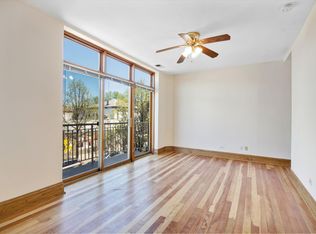 2557 N Halsted St #3, Chicago, IL 60614