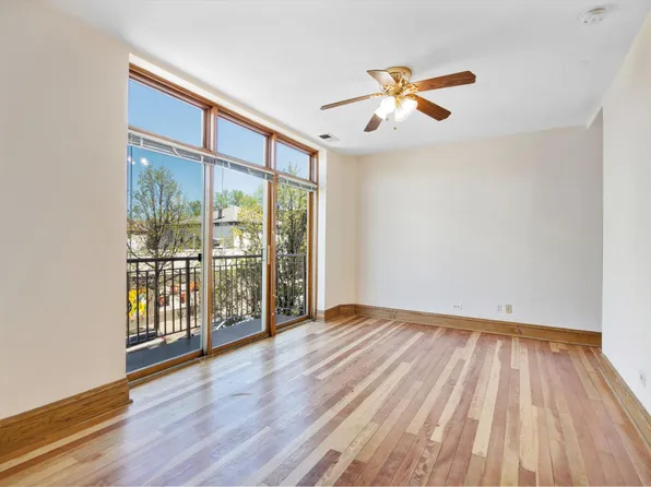 2557 N Halsted St #3, Chicago, IL 60614
