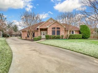 3328 Elkhart Ct, Arlington, TX 76016