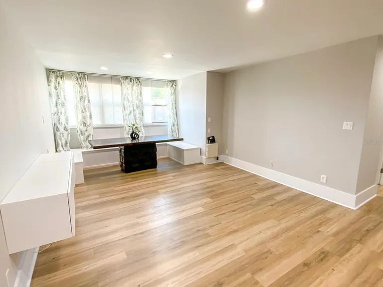 1400 Gandy Blvd N #1013 — Photo 26