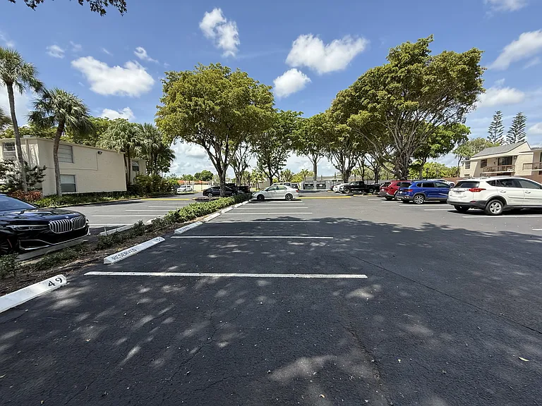 additional guest parkings