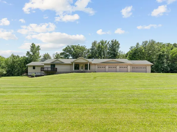 2600 180th St, Muscatine, IA 52761