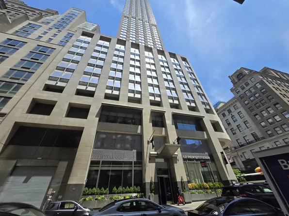 400 Fifth Avenue image 10 of 22